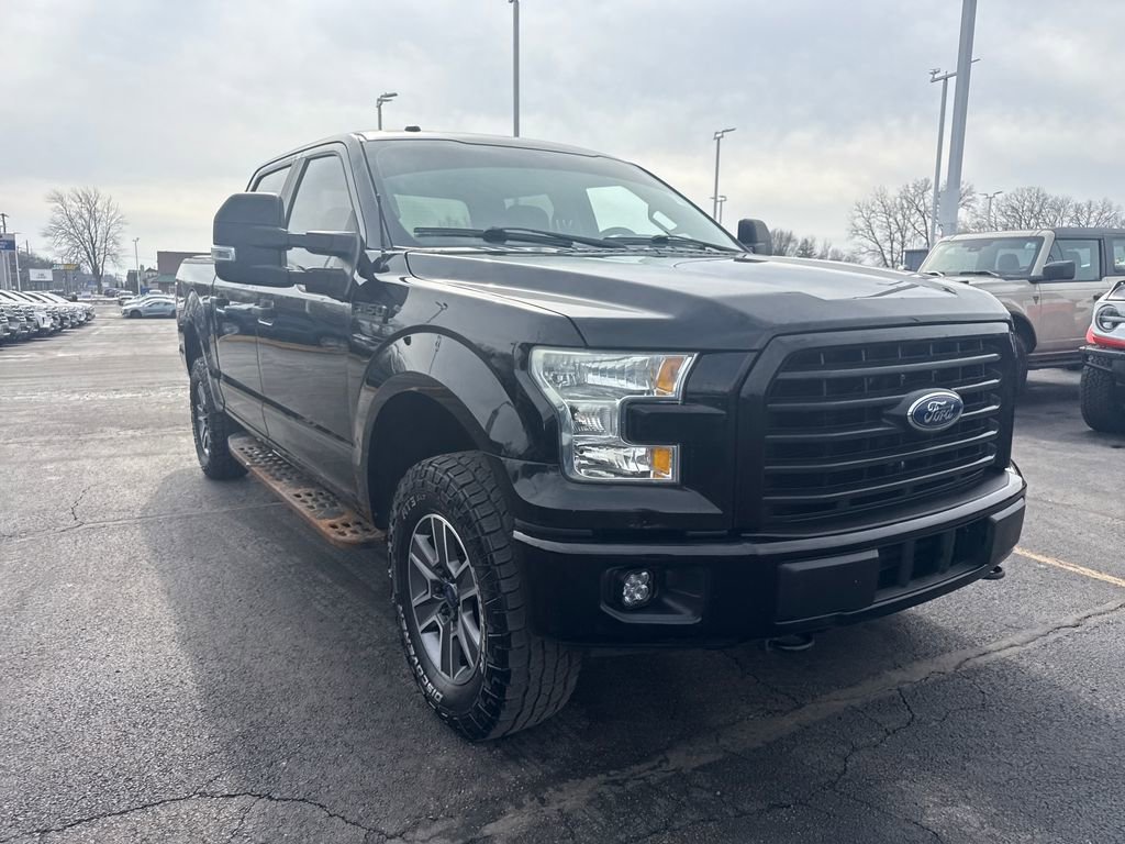 Used 2017 Ford F150 XL w/ Equipment Group 101A Mid image 4