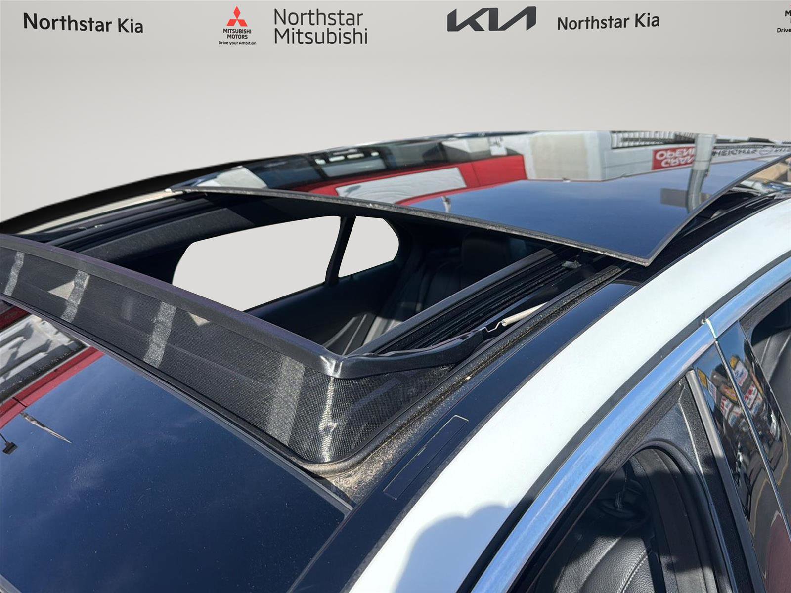 Used 2022 Mercedes-Benz E 350 Sedan image 11