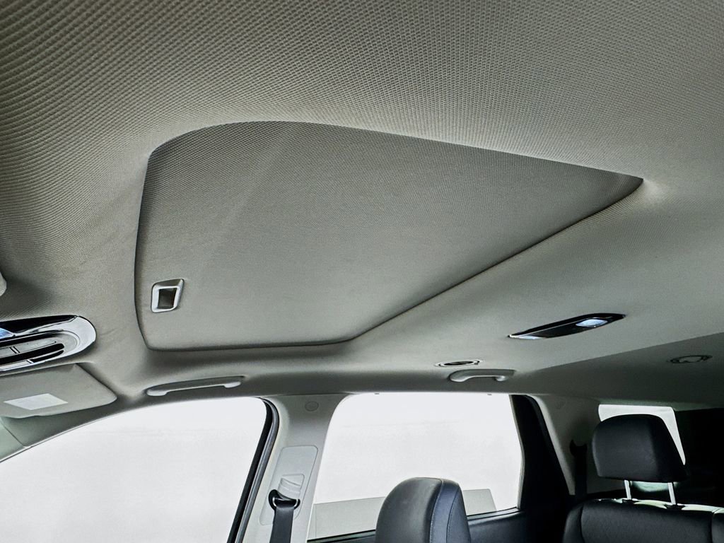 Used 2021 Hyundai Palisade SEL w/ Winter Package AWD/4WD image 19