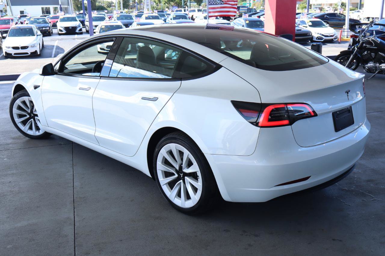 Used 2023 Tesla Model 3 Standard Range RWD image 7