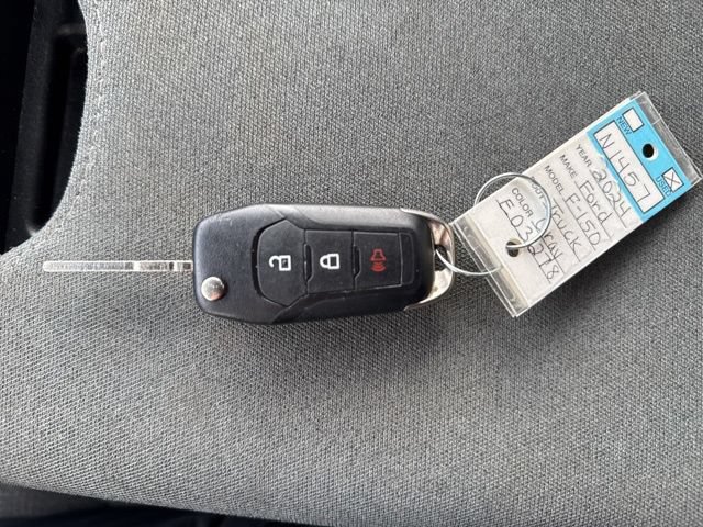 Used 2024 Ford F150 XLT AWD/4WD image 44