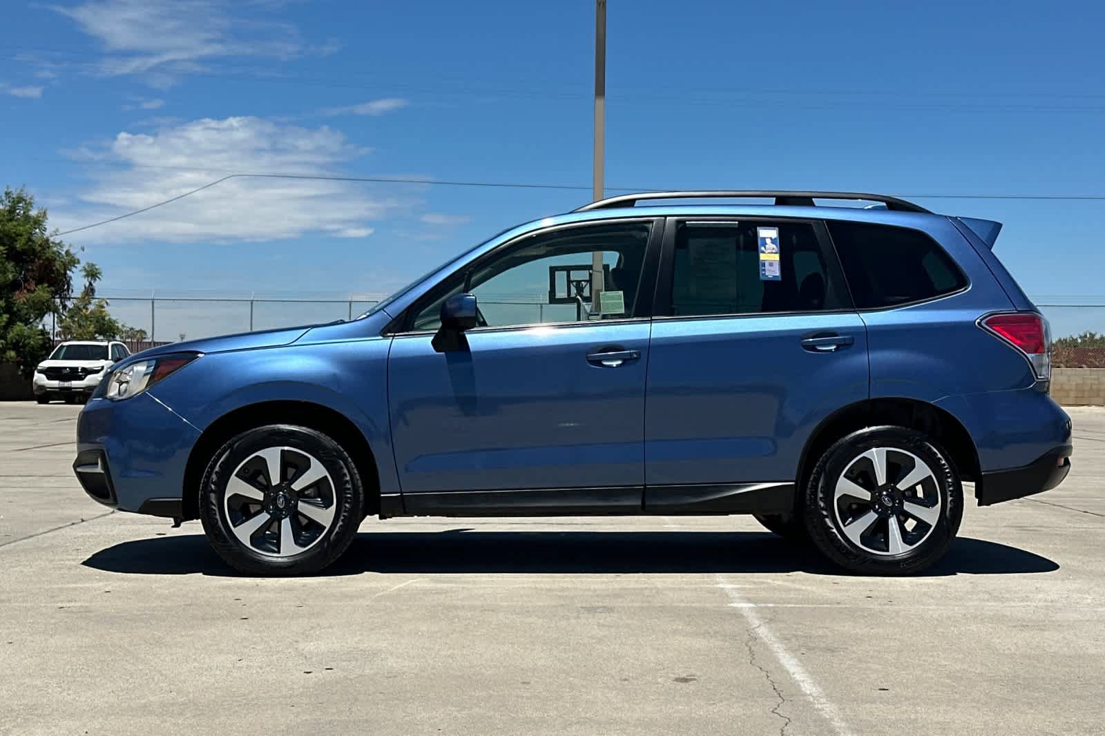 Used 2018 Subaru Forester 2.5i Premium w/ All-Weather Package AWD/4WD image 6