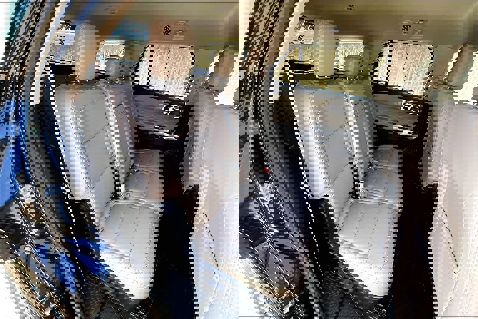 Certified 2023 Ford Explorer XLT w/ Equipment Group 202A image 20