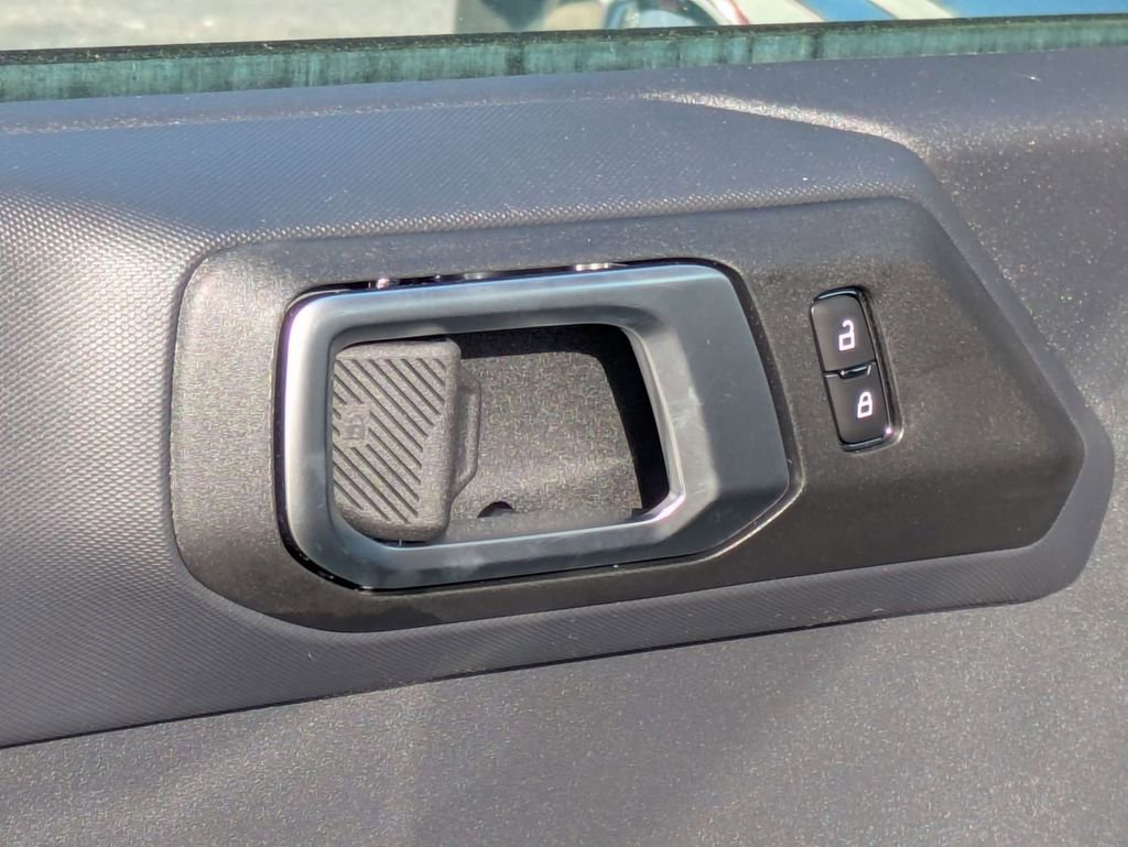 New 2025 Ford Bronco 4-Door image 22