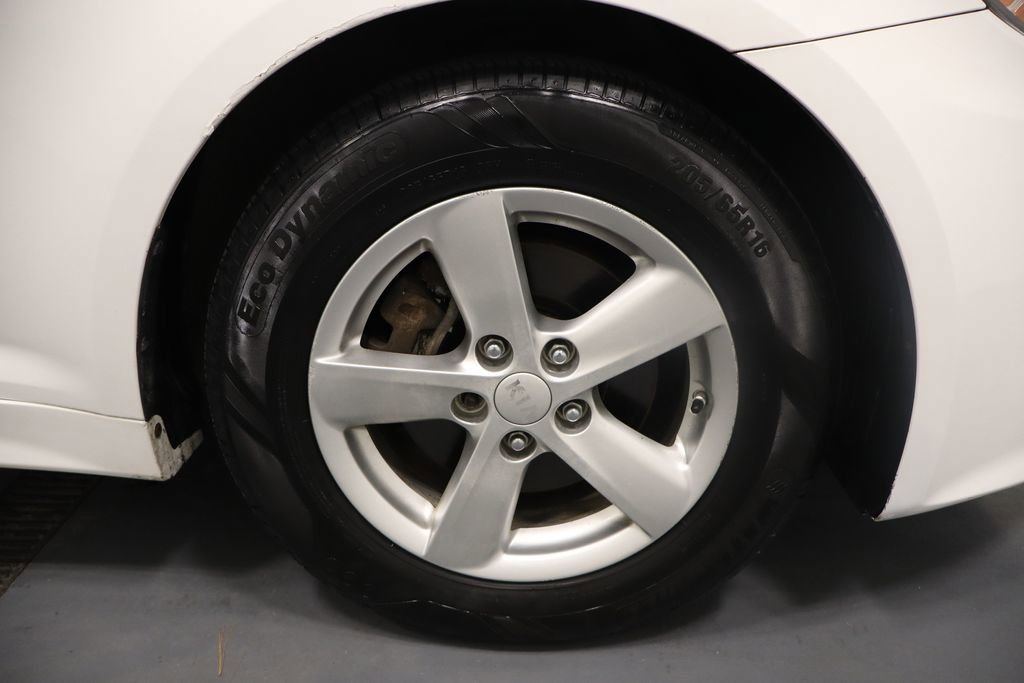 Used 2015 Kia Optima LX image 26