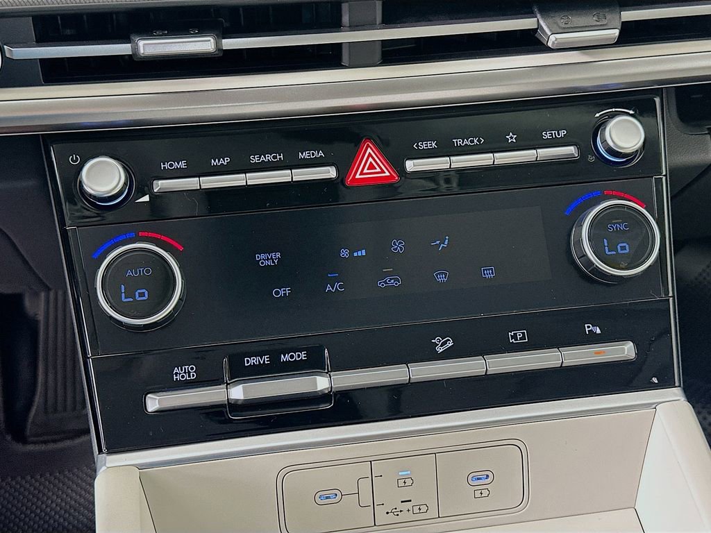 New 2026 Hyundai Santa Fe SE image 13