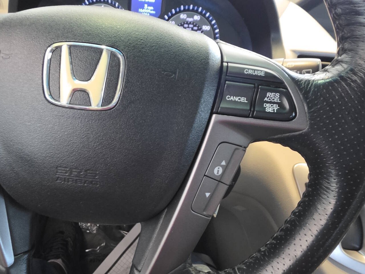 Used 2012 Honda Odyssey Touring Elite image 50