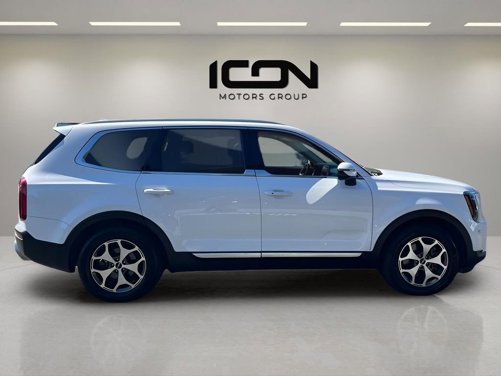 Used 2022 Kia Telluride EX w/ Towing Package image 8