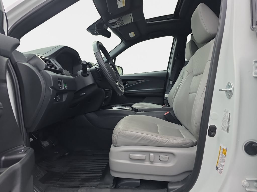 Used 2021 Honda Passport Elite image 12
