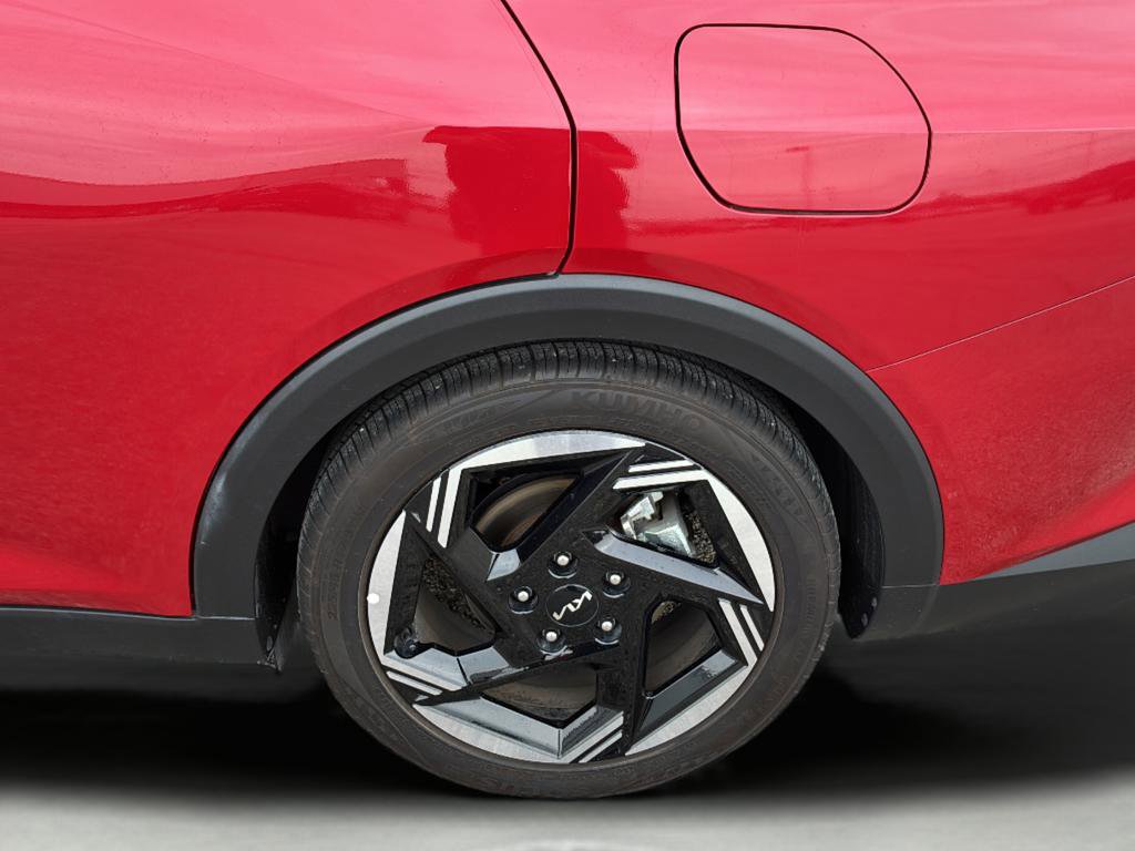 Certified 2025 Kia K4 EX FWD image 40