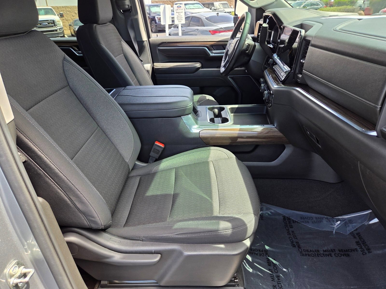 Used 2025 Chevrolet Silverado 3500 LT w/ Safety Package AWD/4WD image 15