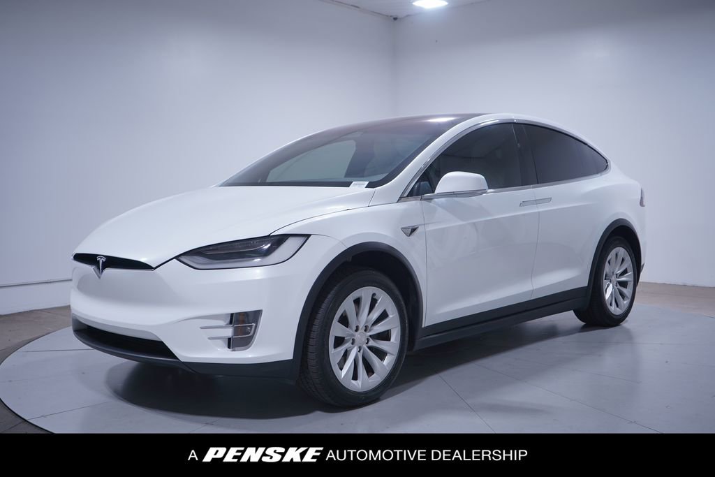 Used 2020 Tesla Model X Long Range image 1