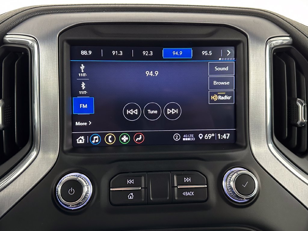 Used 2020 GMC Sierra 1500 Elevation w/ Elevation Value Package AWD/4WD image 15