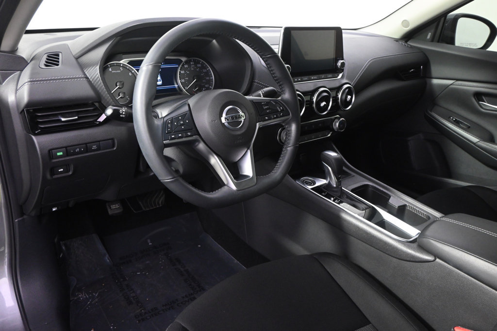 Used 2022 Nissan Sentra SV FWD image 11