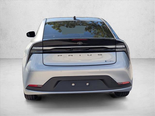 New 2026 Toyota Prius Plug-In Hybrid FWD image 7