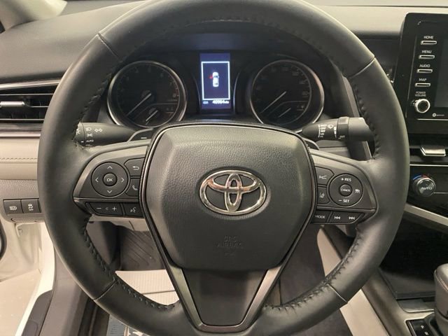 Used 2023 Toyota Camry SE FWD image 15