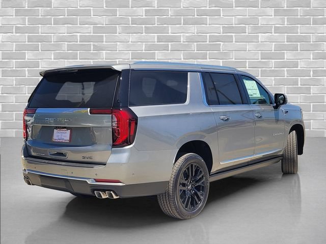 New 2026 GMC Yukon XL Denali w/ Denali Reserve Package AWD/4WD image 5