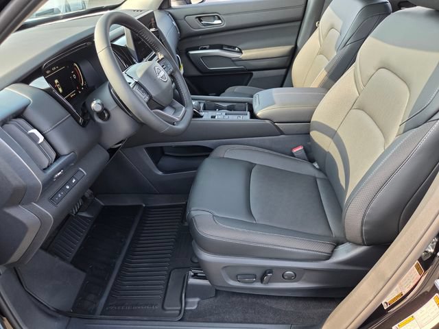 New 2026 Nissan Pathfinder SL FWD image 10