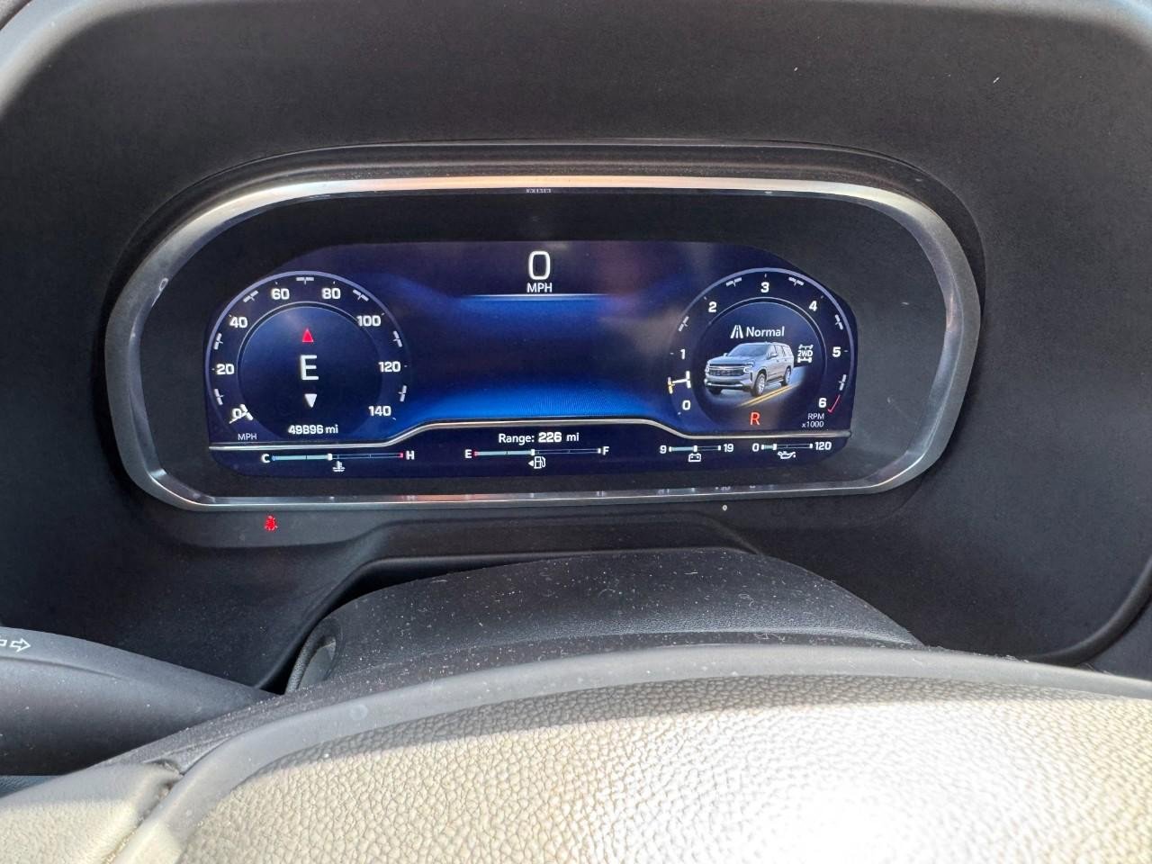 Used 2023 Chevrolet Suburban Premier AWD/4WD image 26