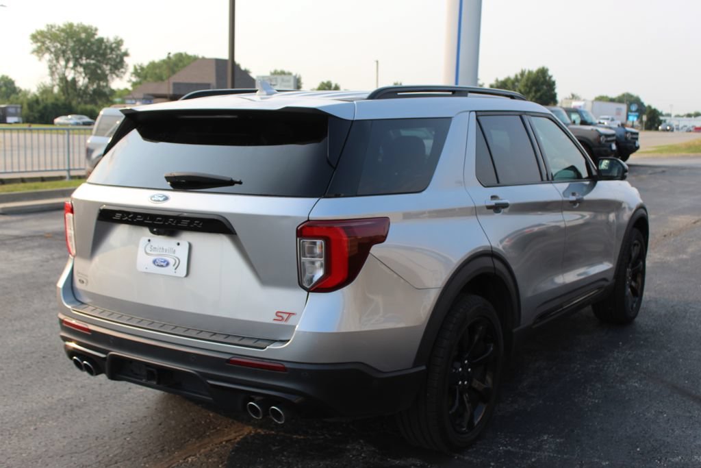 Used 2020 Ford Explorer ST w/ ST Street Pack AWD/4WD image 6