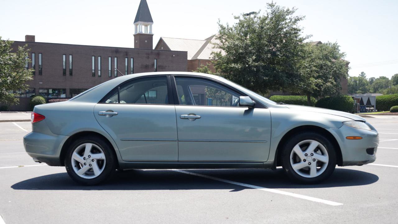 Used 2004 MAZDA MAZDA6 i FWD image 5