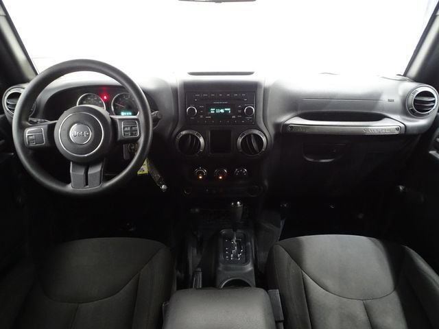 Used 2018 Jeep Wrangler Unlimited Sport AWD/4WD image 30