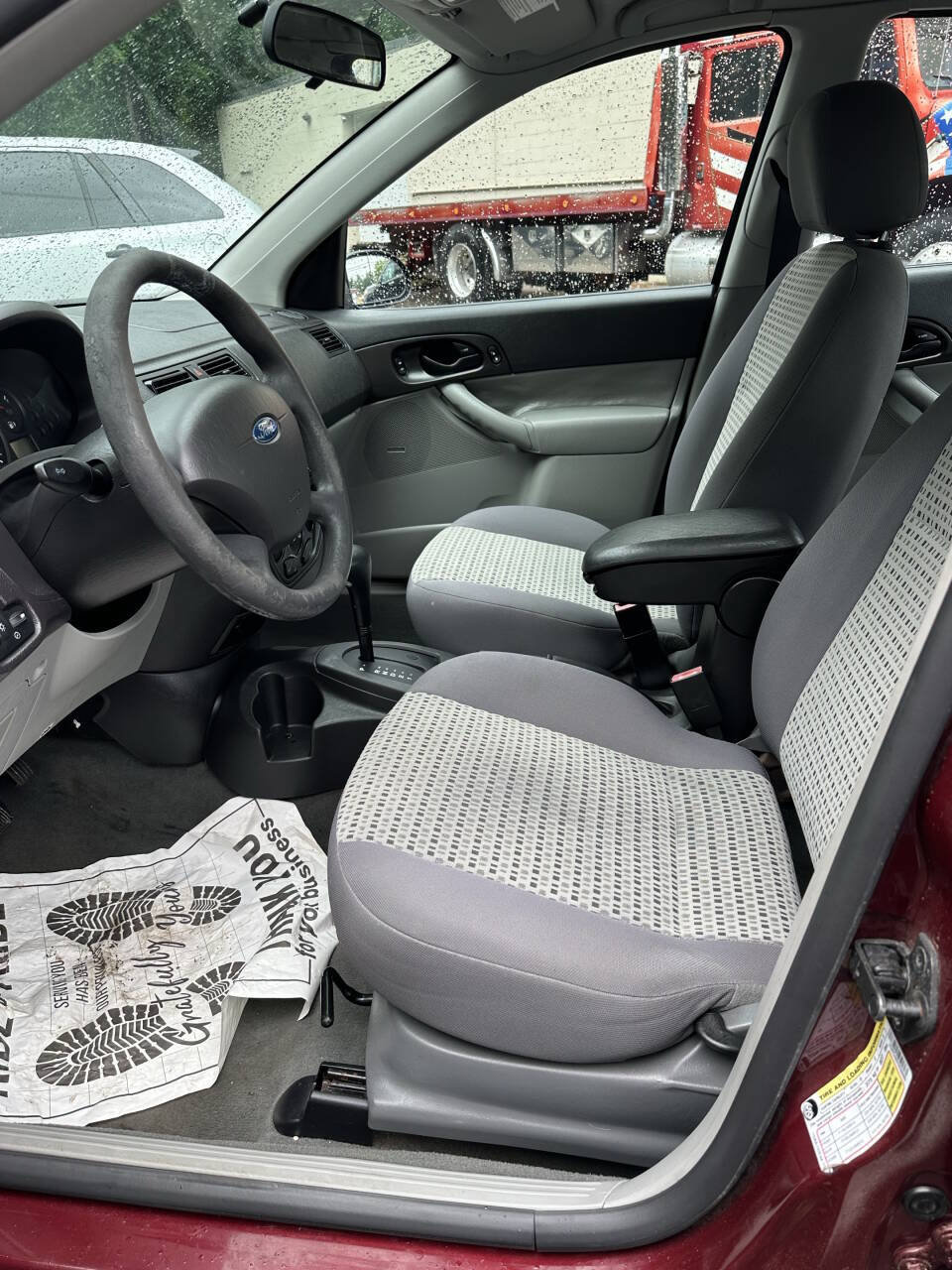 Used 2007 Ford Focus SES FWD image 9