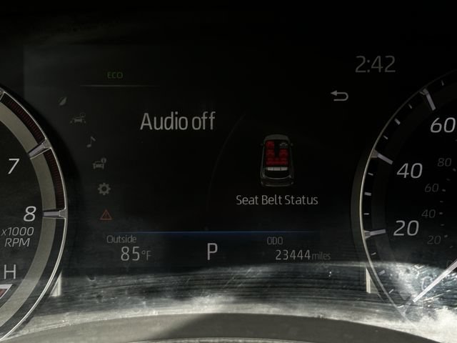 Used 2023 Toyota Highlander XLE FWD image 17