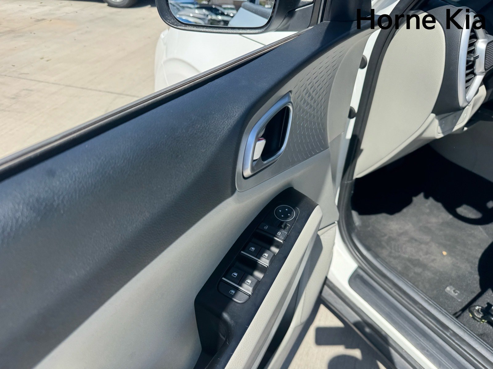 Certified 2022 Kia Soul LX FWD image 11
