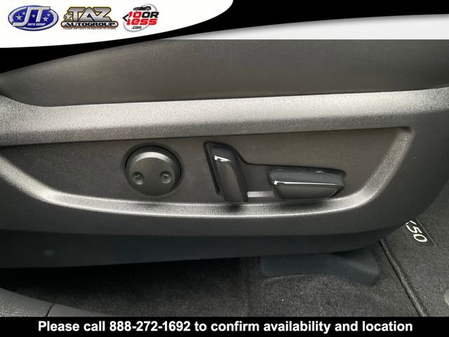 Used 2019 INFINITI QX50 Essential w/ Sensory Package image 16