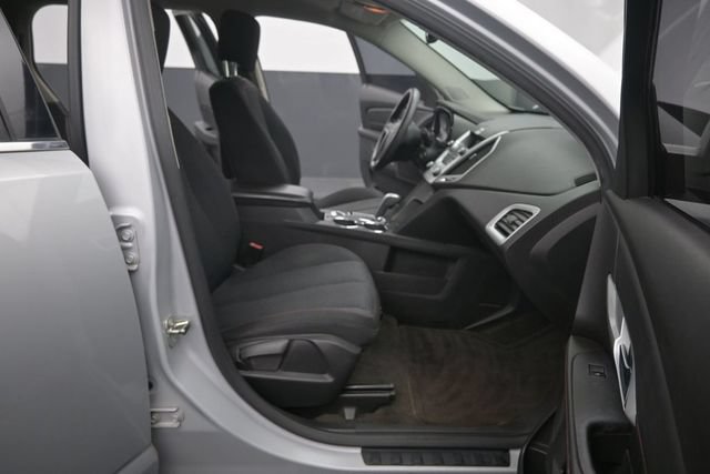 Used 2011 GMC Terrain SLE w/ LPO, Protection Package FWD image 18