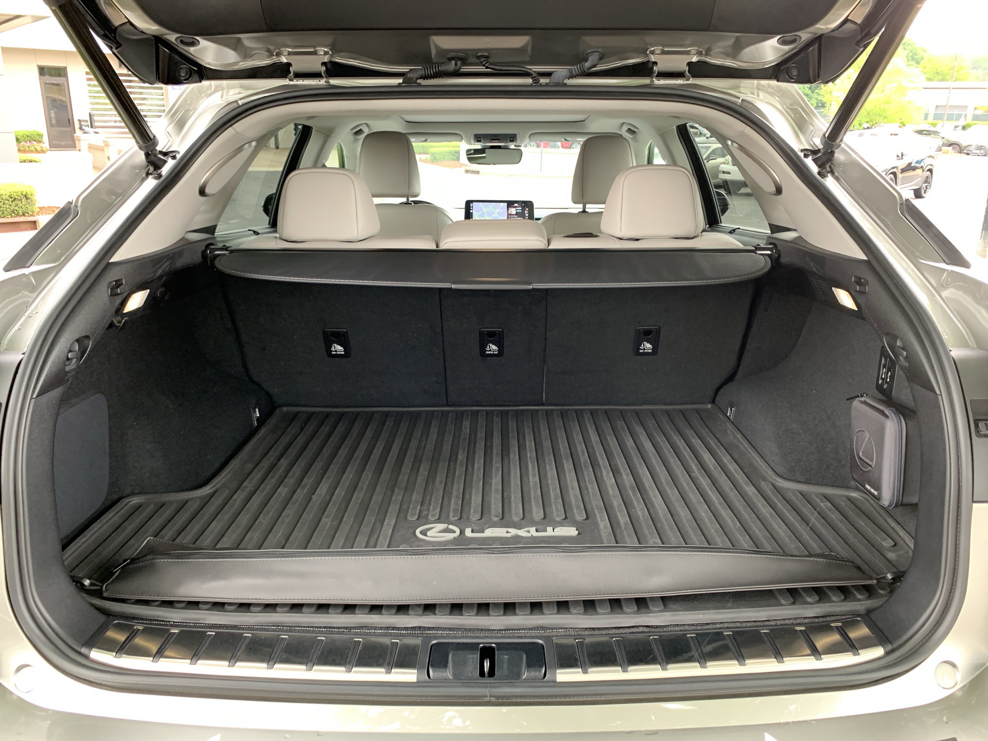 Used 2022 Lexus RX 350 AWD w/ Luxury Package image 34
