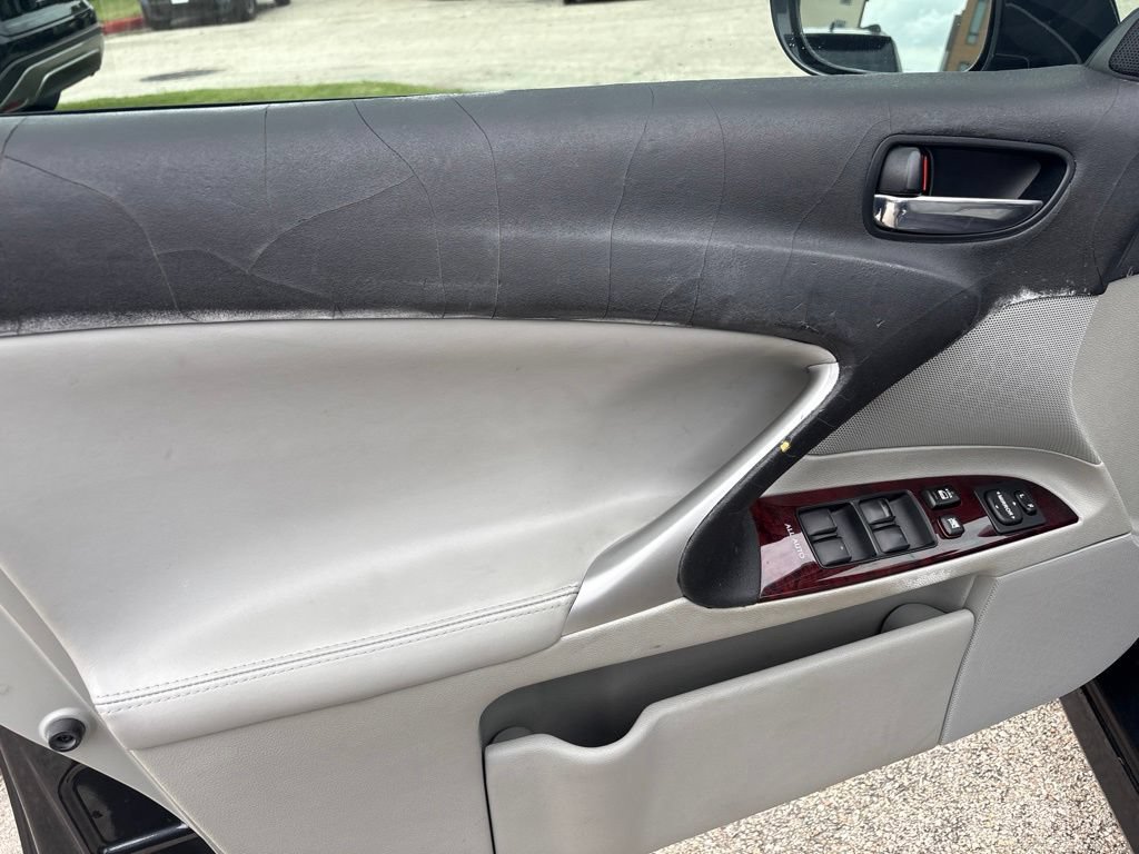 Used 2008 Lexus IS 250 RWD image 12