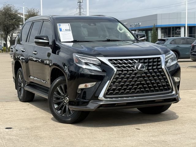 Used 2023 Lexus GX 460 Premium w/ Accessory Package image 2