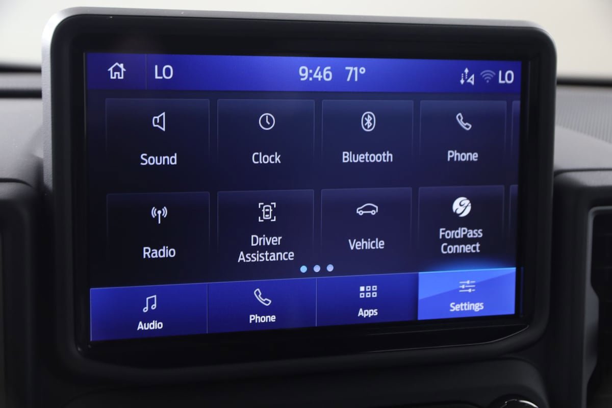 Used 2023 Ford Bronco Sport Outer Banks w/ Tech Package AWD/4WD image 32