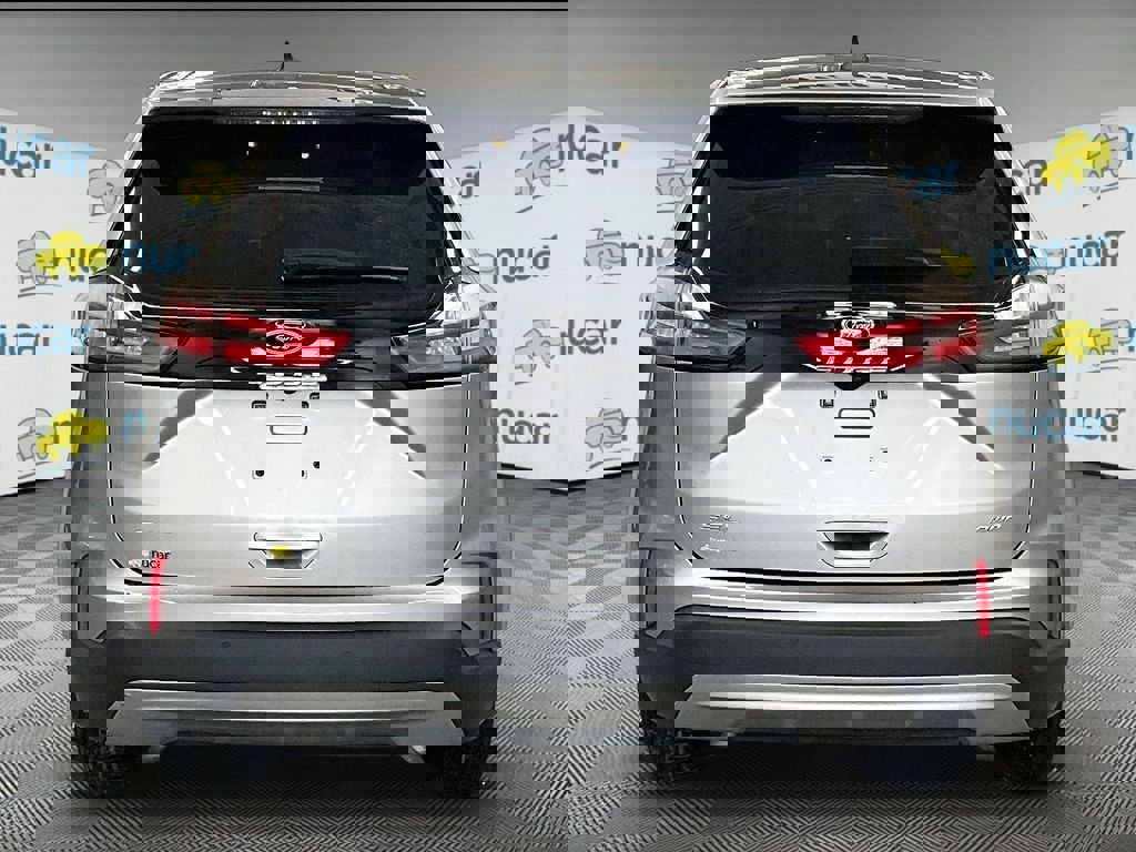 Used 2023 Ford Edge SEL AWD/4WD image 5