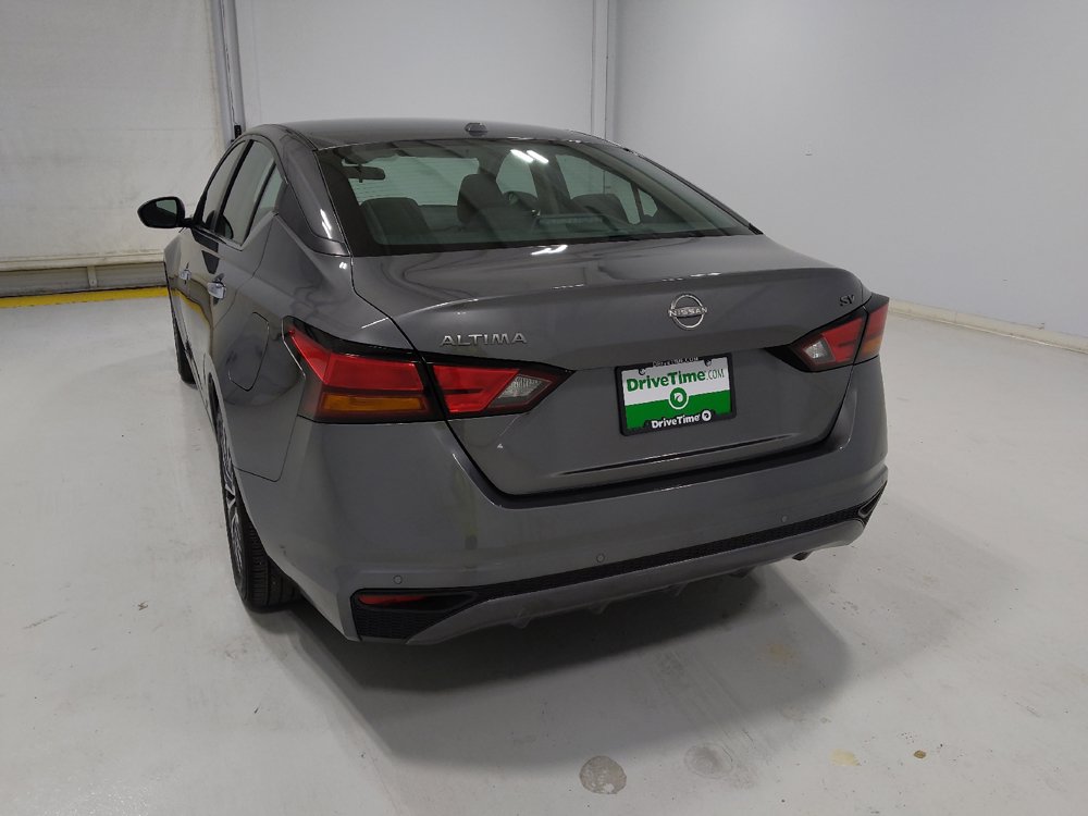 Used 2024 Nissan Altima 2.5 SV FWD image 6
