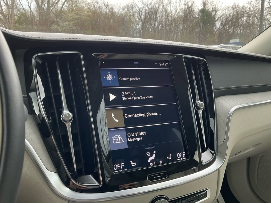 Used 2020 Volvo S60 T5 Inscription image 20