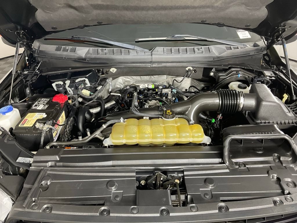 Used 2020 Ford F150 Lariat w/ Equipment Group 502A Luxury AWD/4WD image 9
