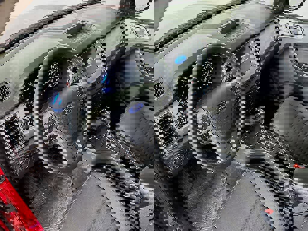 Certified 2020 Ford Ranger XLT w/ Equipment Group 302A Luxury image 2