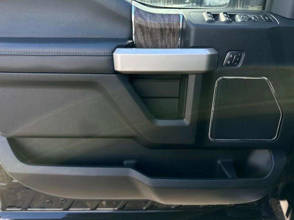 Certified 2019 Ford F250 Lariat w/ Lariat Ultimate Package image 14