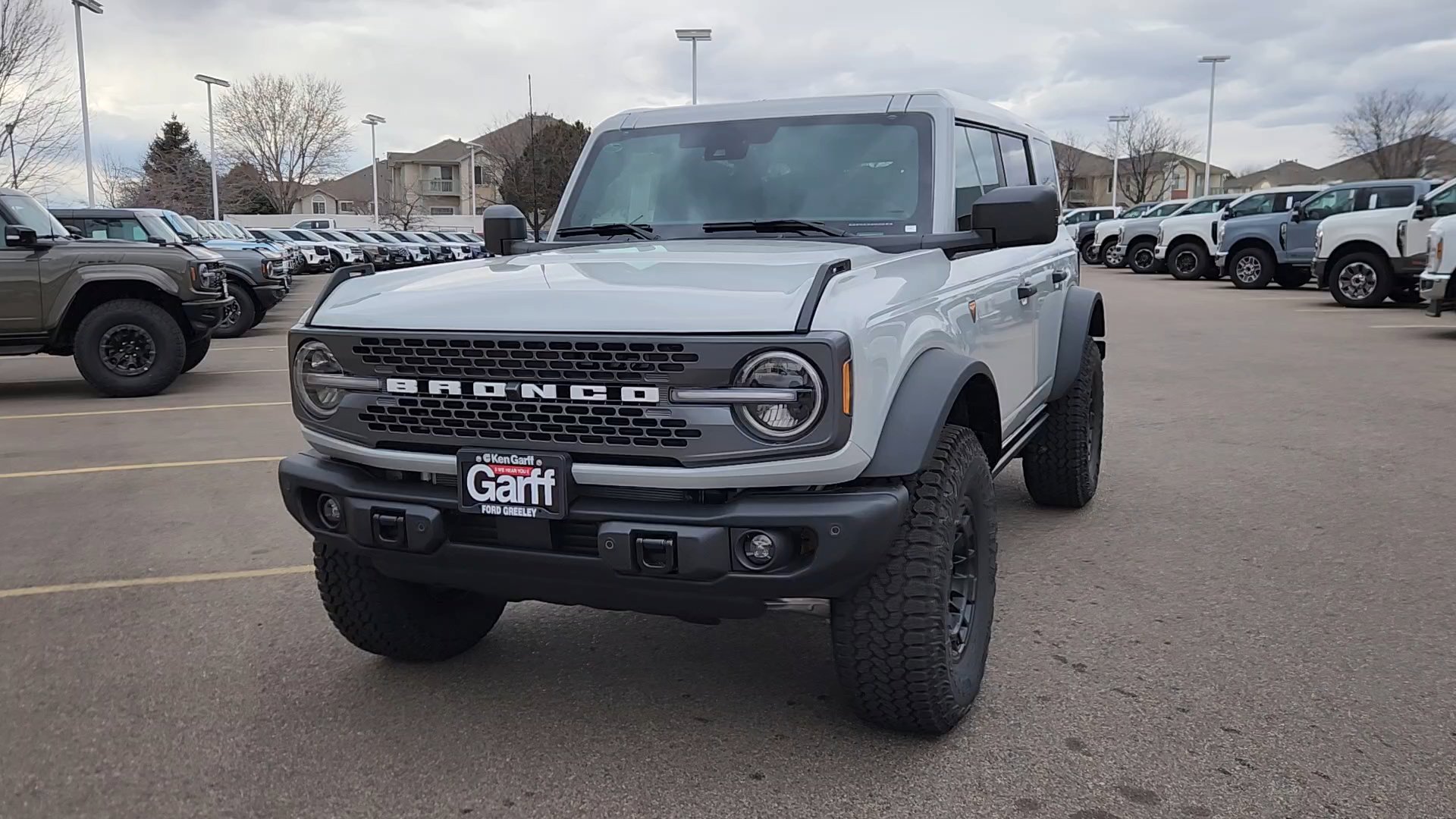 New 2026 Ford Bronco Badlands image 3
