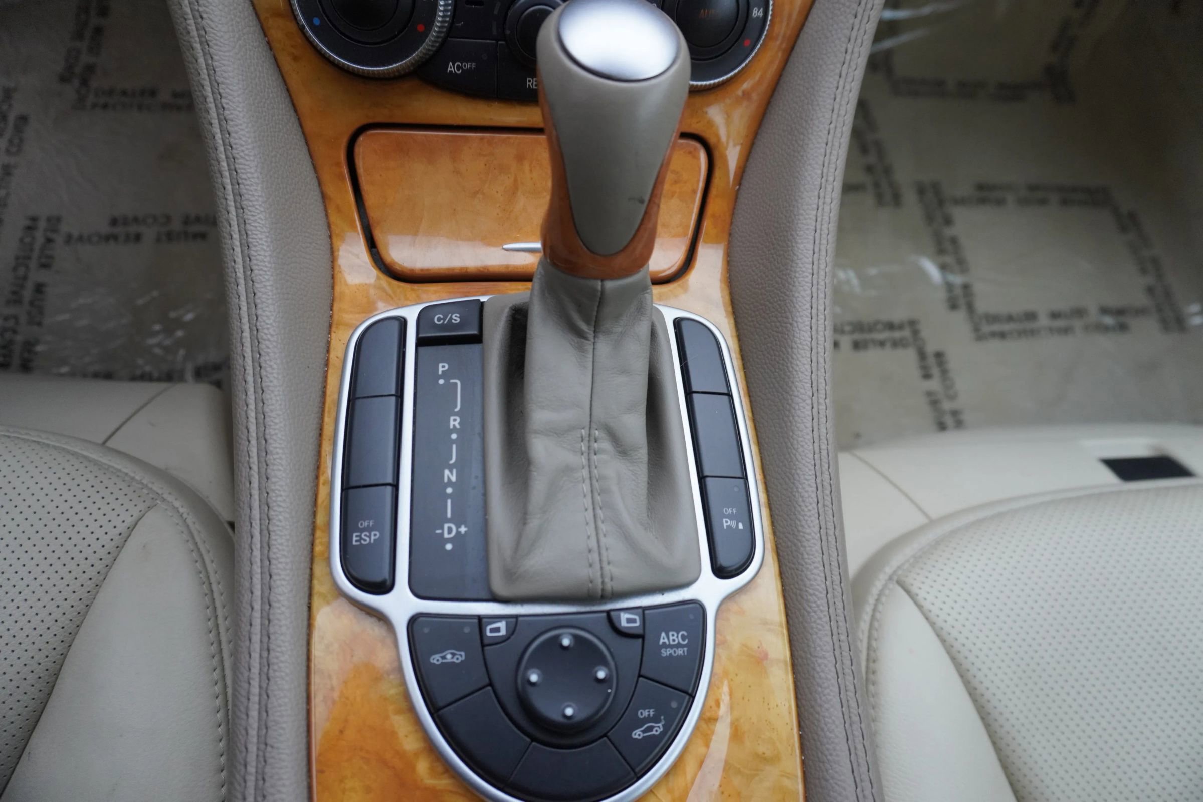 Used 2004 Mercedes-Benz SL 500 image 14