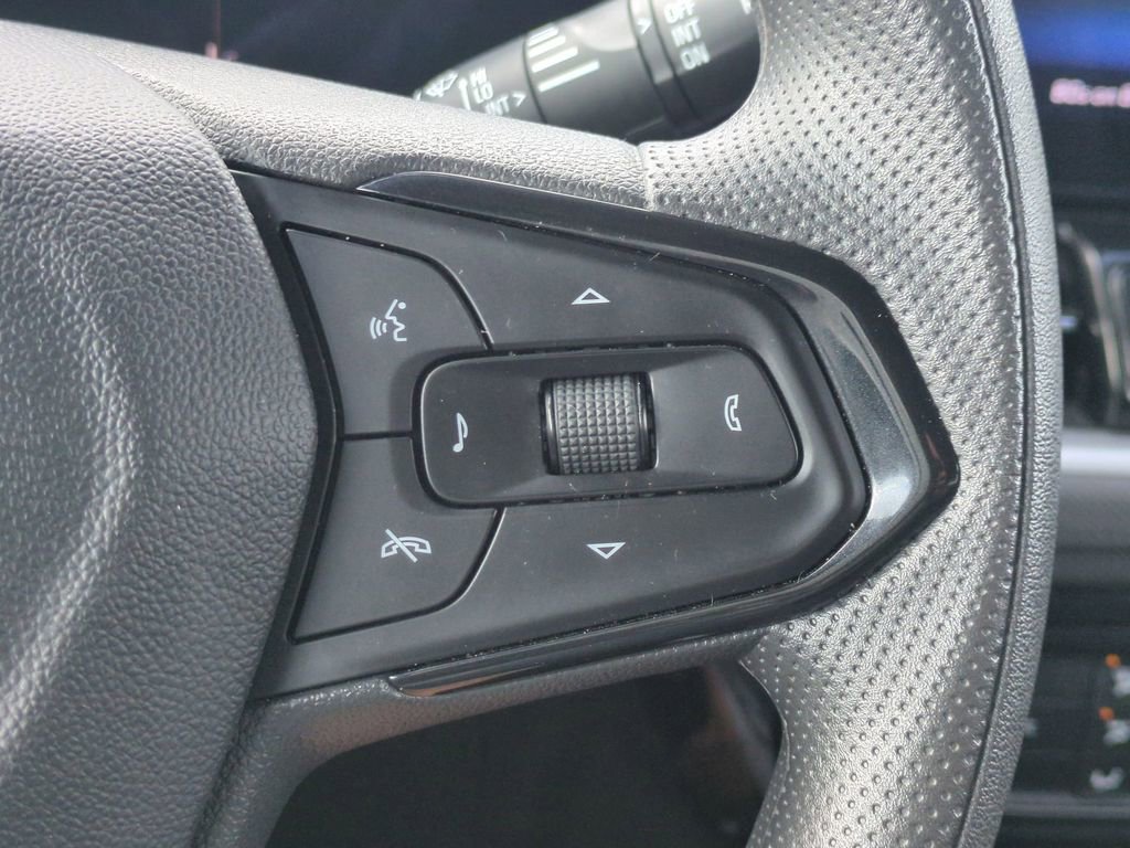 Used 2025 Chevrolet TrailBlazer LT AWD/4WD image 21