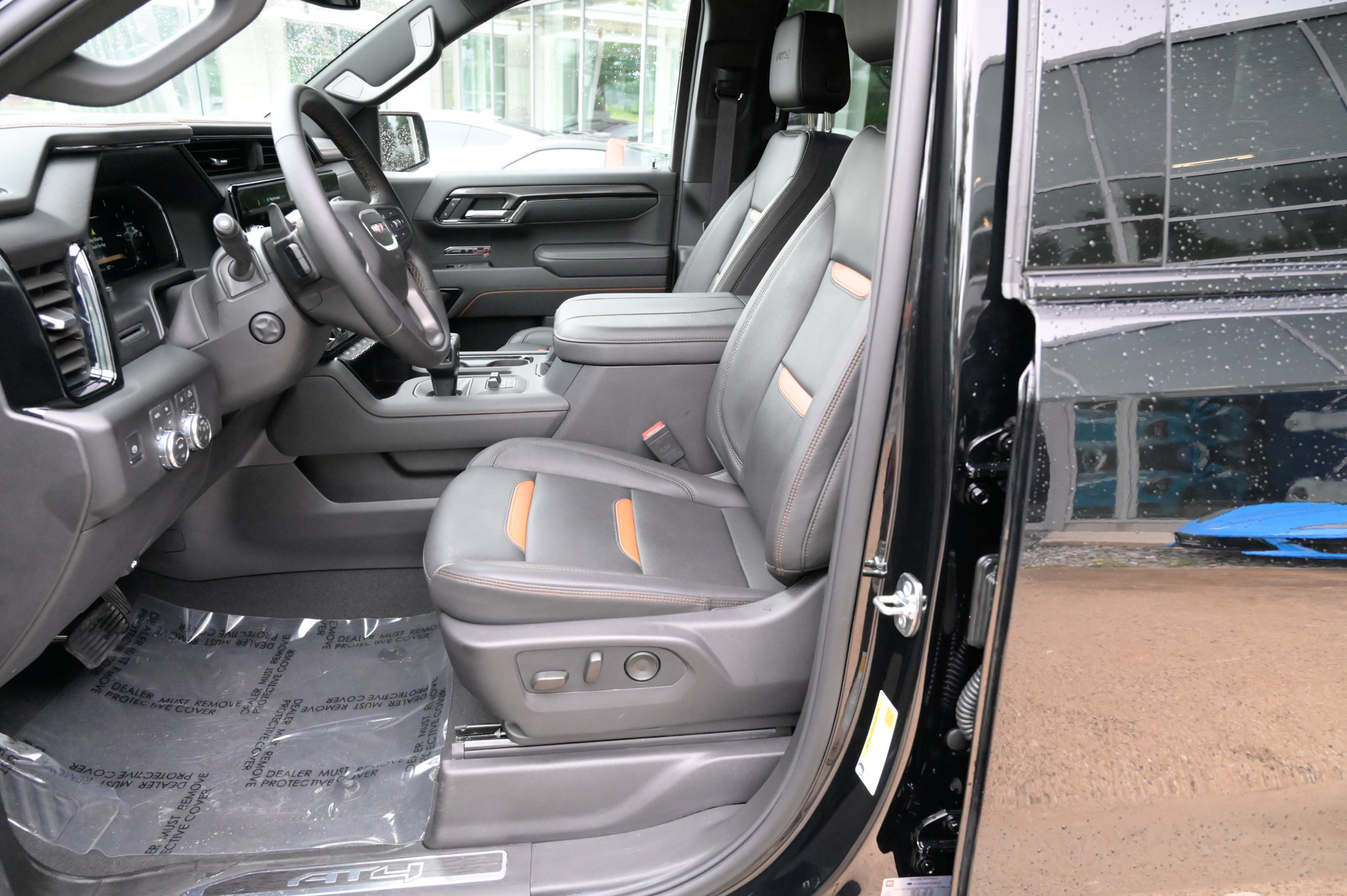 Used 2026 GMC Sierra 1500 AT4 w/ AT4 Preferred Package AWD/4WD image 17