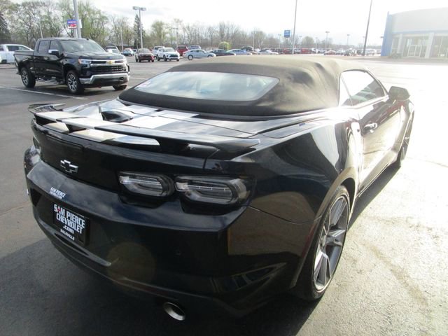 Used 2021 Chevrolet Camaro SS image 5