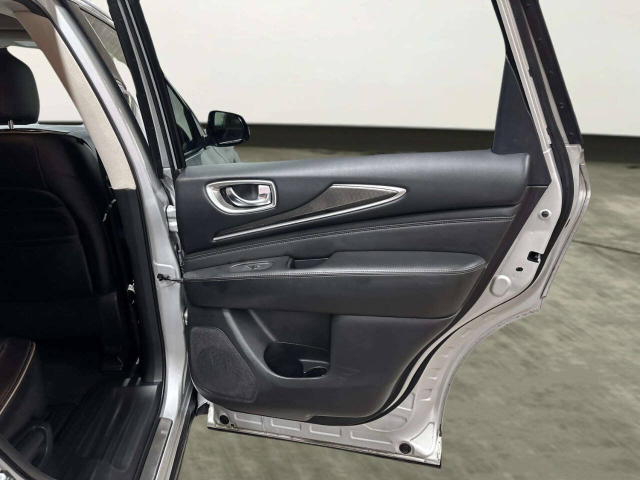 Used 2018 INFINITI QX60 Luxe w/ Premium Plus Package AWD/4WD image 20