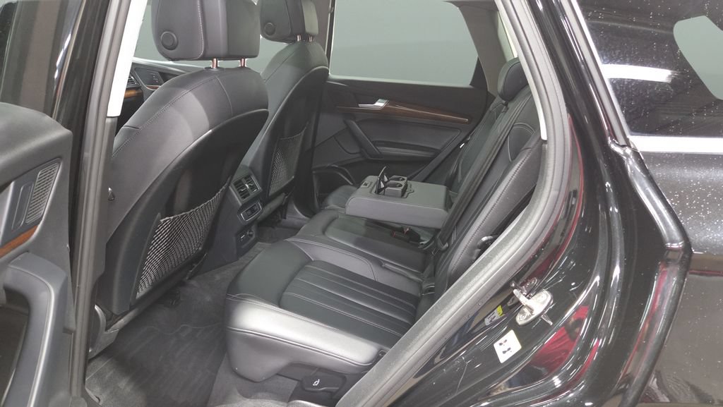 Used 2023 Audi Q5 2.0T Premium Plus AWD/4WD image 19