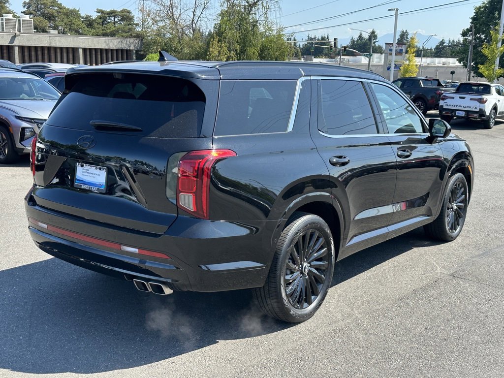 Certified 2025 Hyundai Palisade Calligraphy image 9