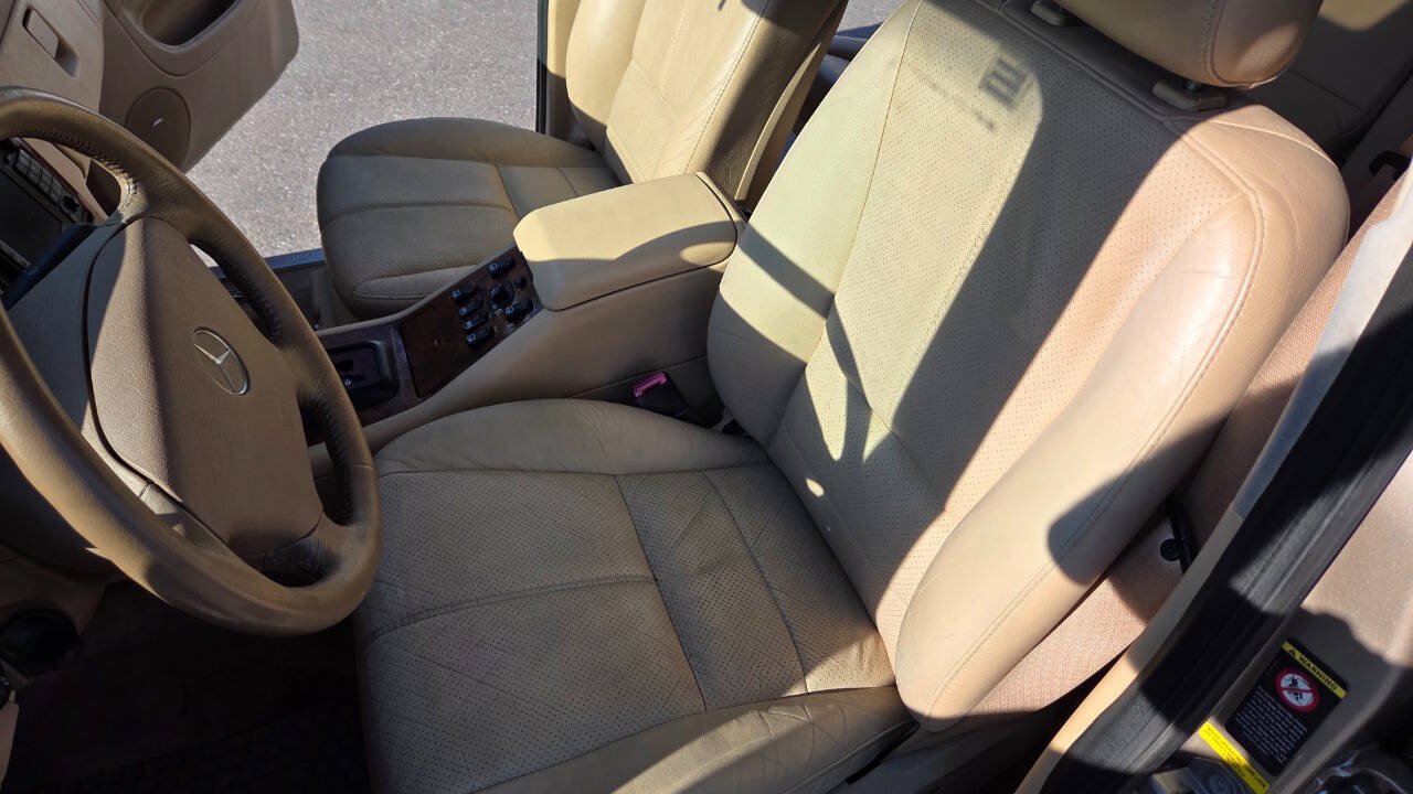 Used 2001 Mercedes-Benz ML 320 4MATIC image 29